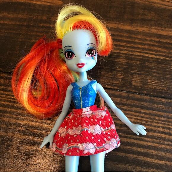 Hasbro My Little Pony Equestria Girls Rainbow Dash Doll Toy Gift Pretend Play - Picture 2 of 7